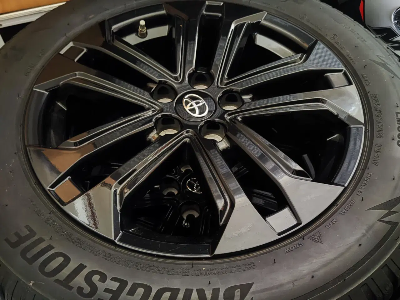 Billede 4 - Toyota Rav4 / Corolla Cross Vinterfælge