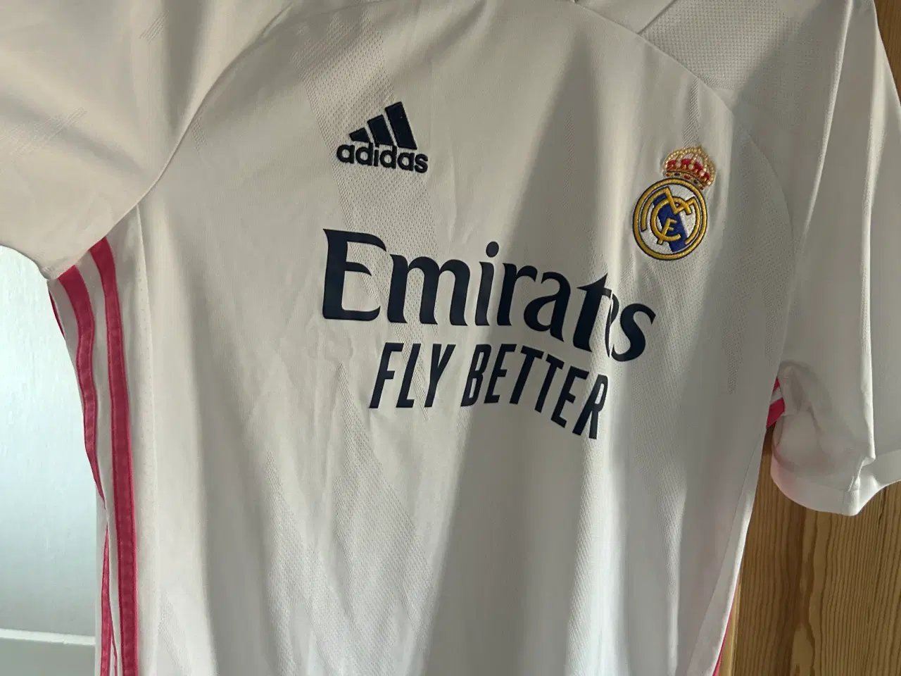 Billede 2 - Real Madrid trøje 