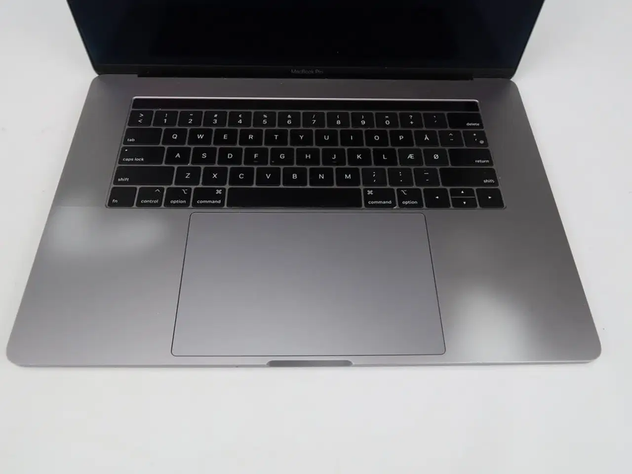 Billede 2 - Apple Macbook Pro 15,4"