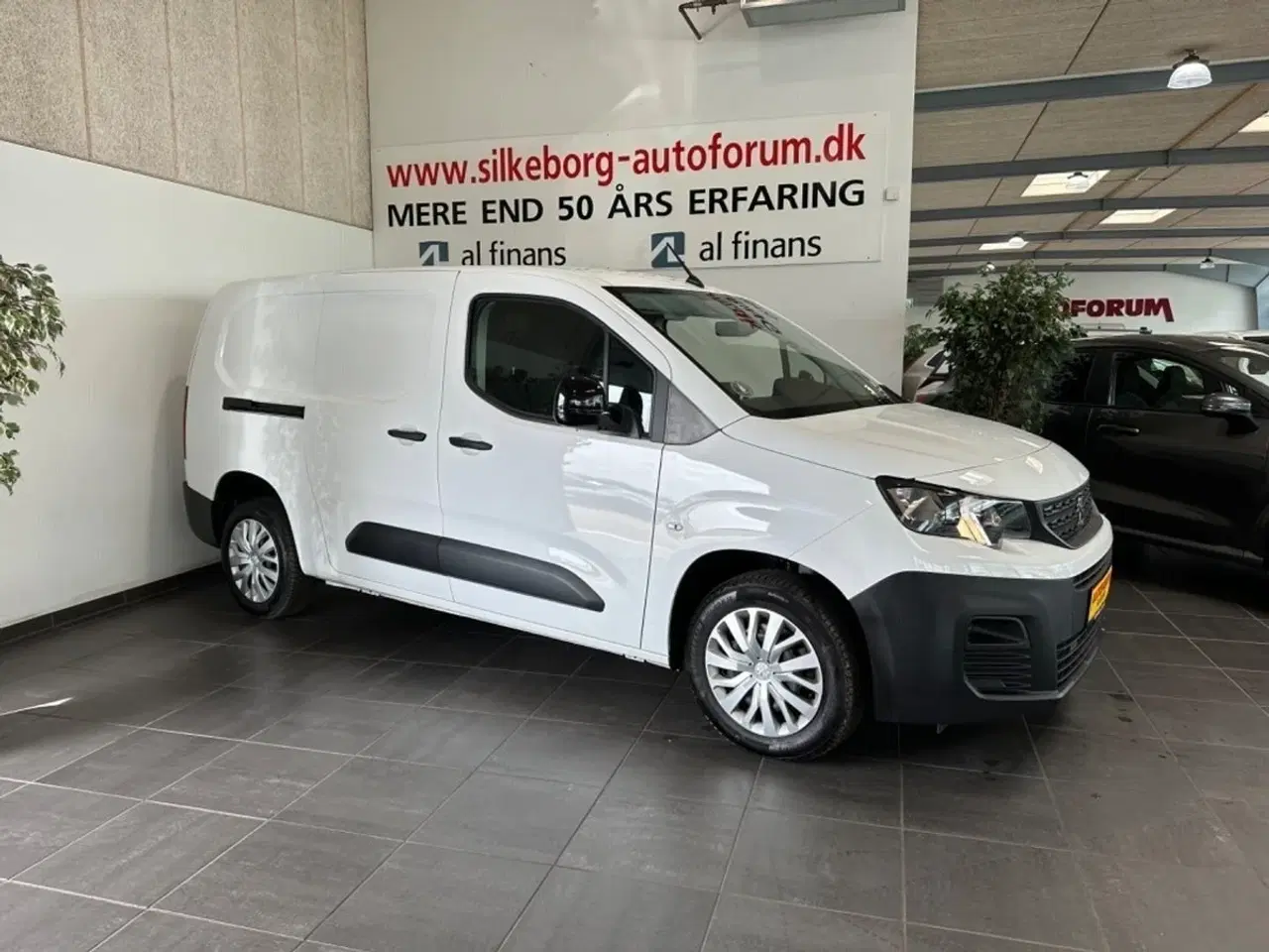 Billede 1 - Peugeot Partner 1,5 BlueHDi 100 L2V2 Plus Van