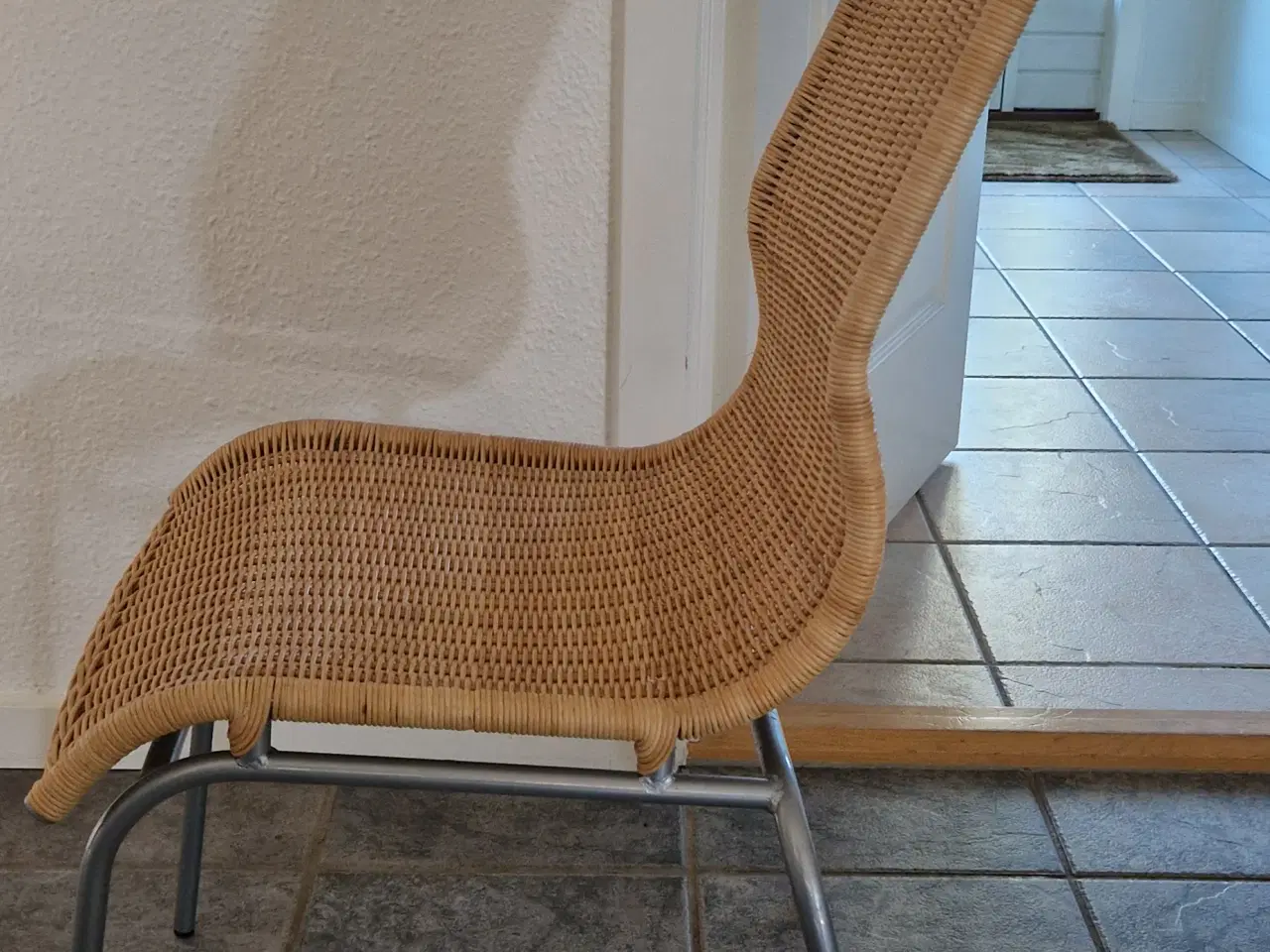 Billede 4 - TILBUD spisebord med 4 stole