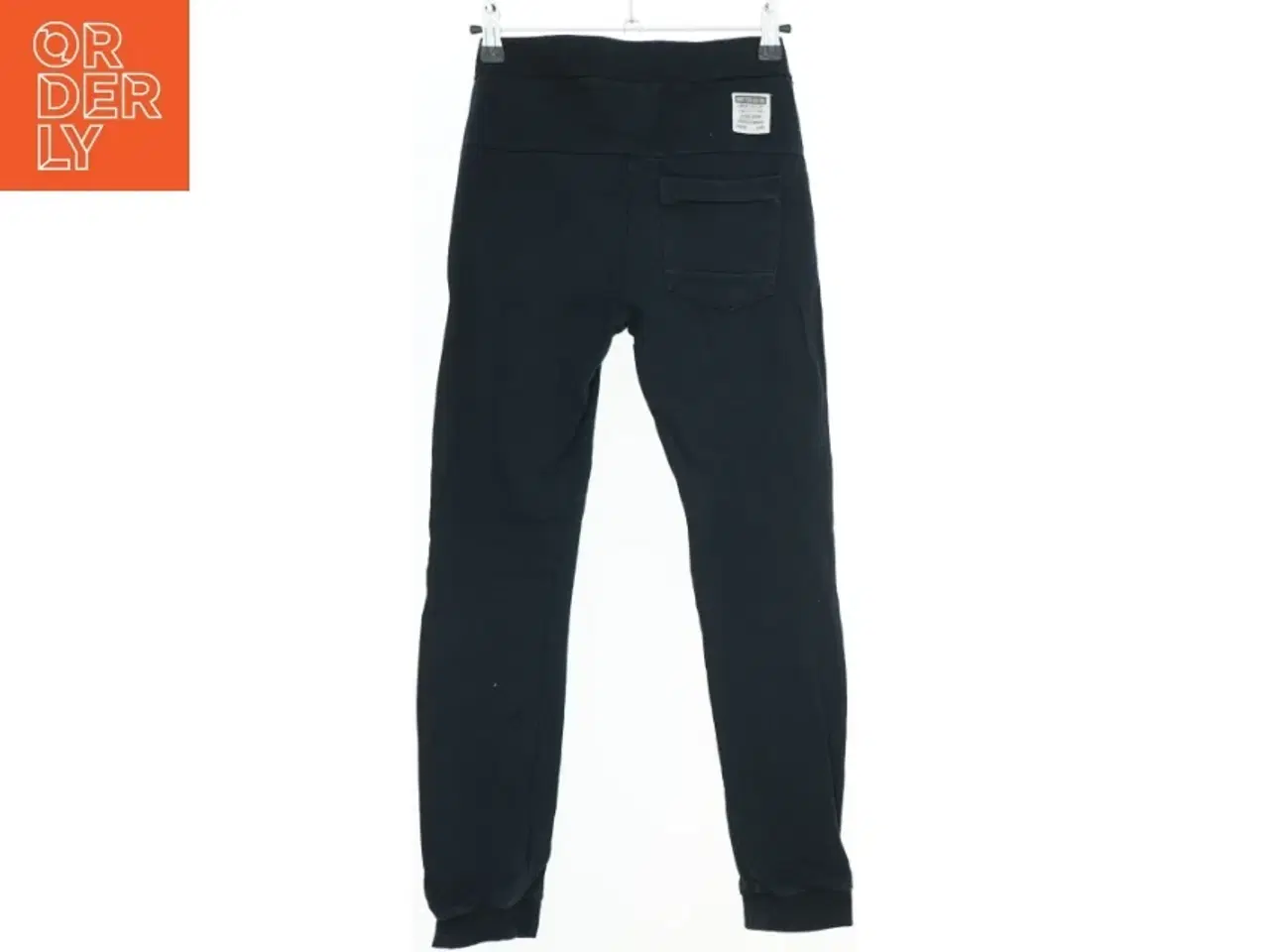 Billede 2 - Sort sweatpants med lynlåslommer fra Name It (str. 140)
