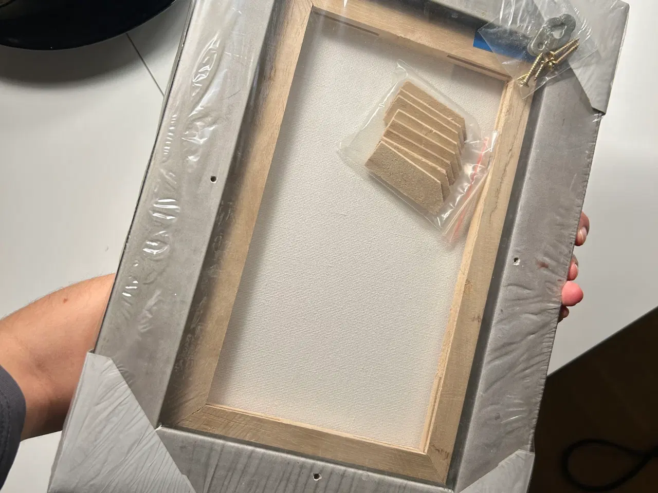 Billede 2 - Helt nyt lærred med svæveramme 20x30