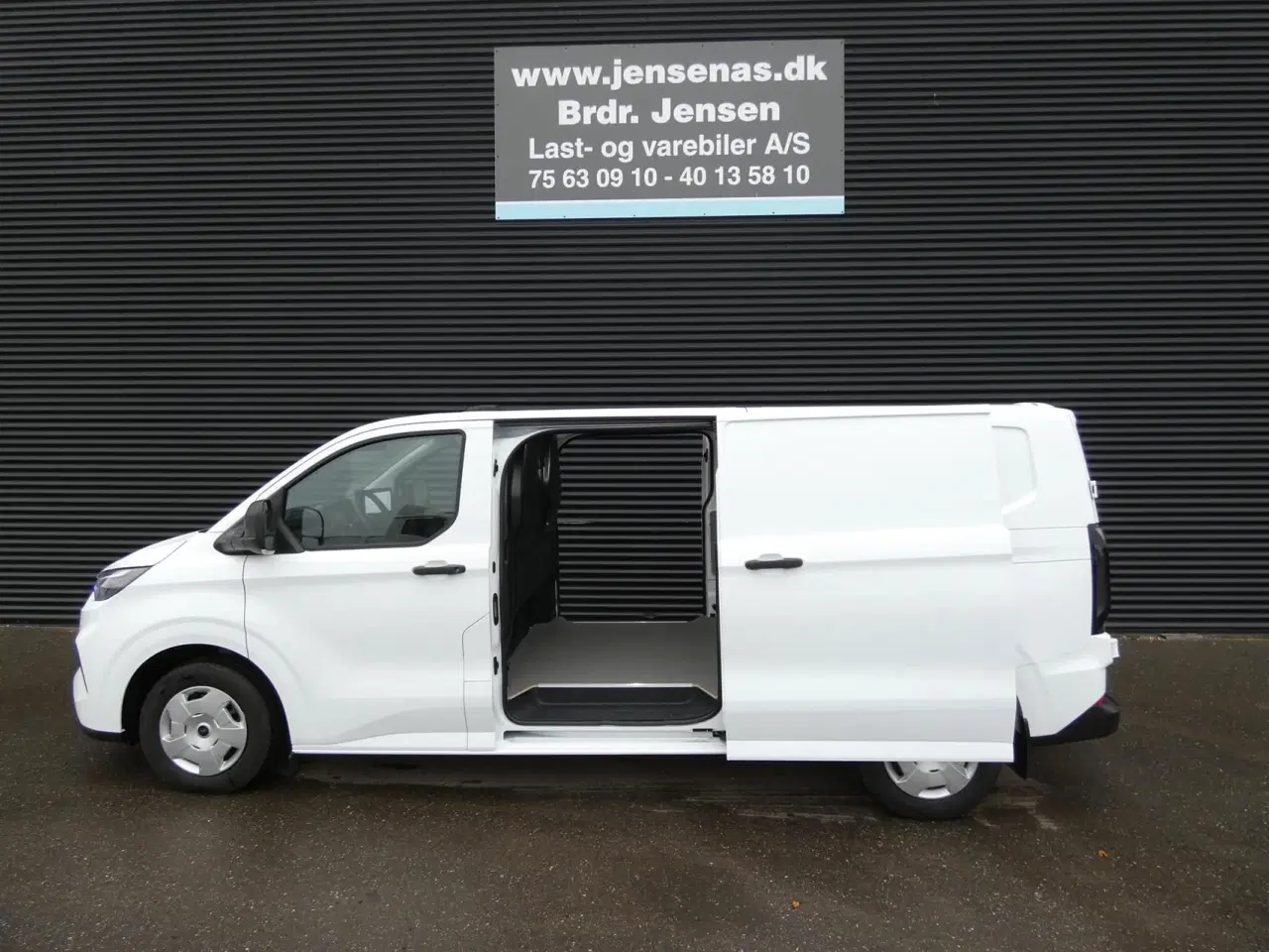 Billede 5 - Ford Transit Custom 300 L2H1 2,0 EcoBlue Trend 136HK Van 8g Aut.