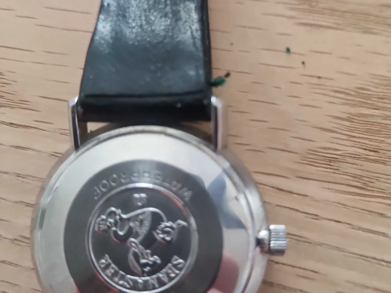 Billede 3 - Fedt retro ur