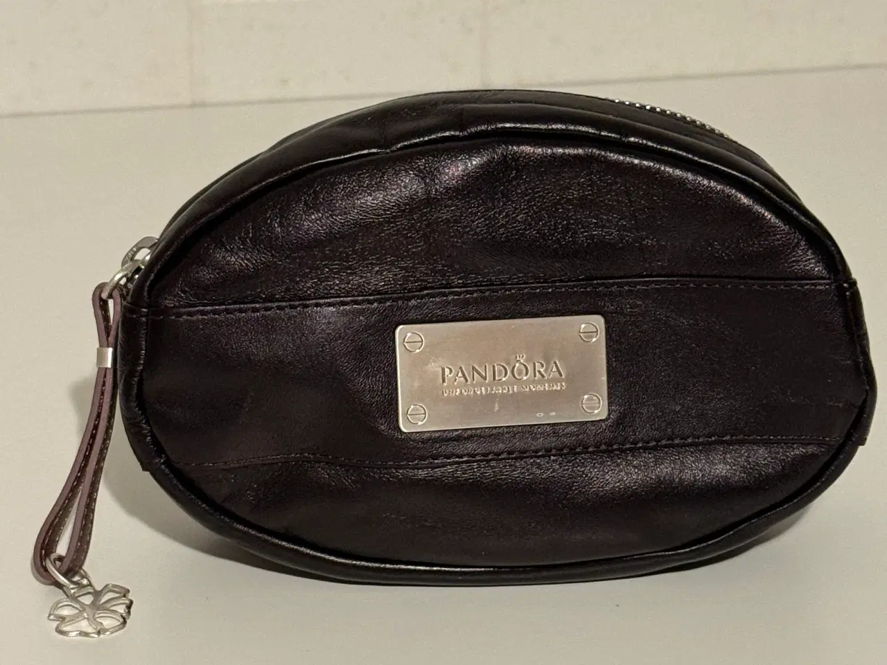 Billede 13 - Pandora kosmetikpung m. to spejle og stofpose