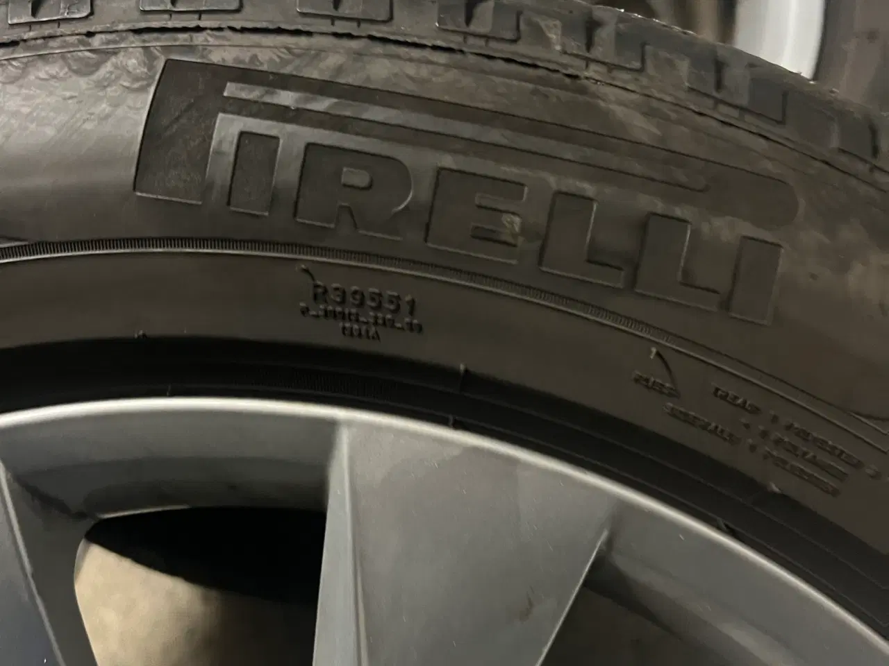 Billede 6 - 19" Org. Skoda Enyaq Vinterhjul