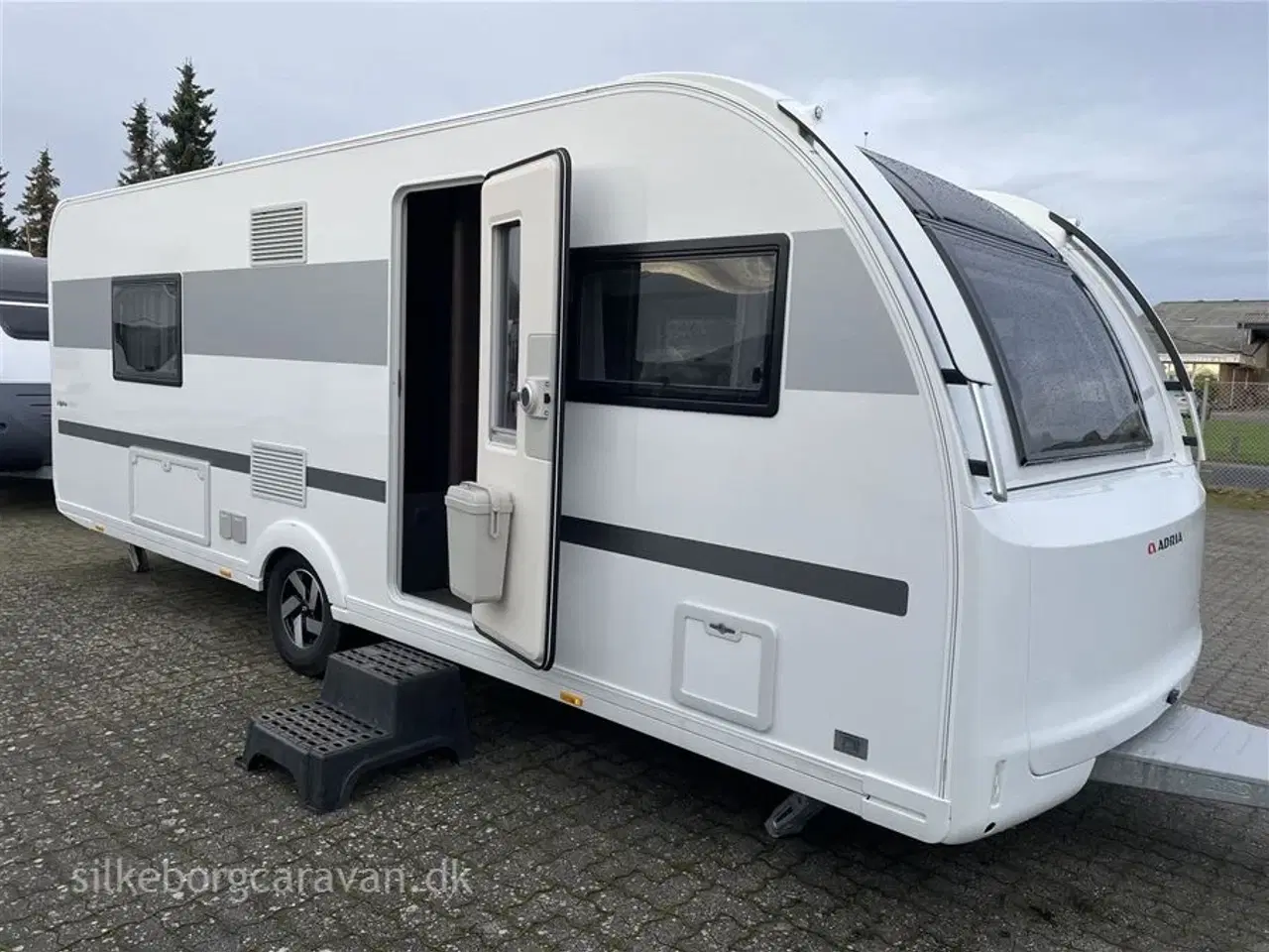 Billede 1 - 2022 - Adria Alpina 613 UT