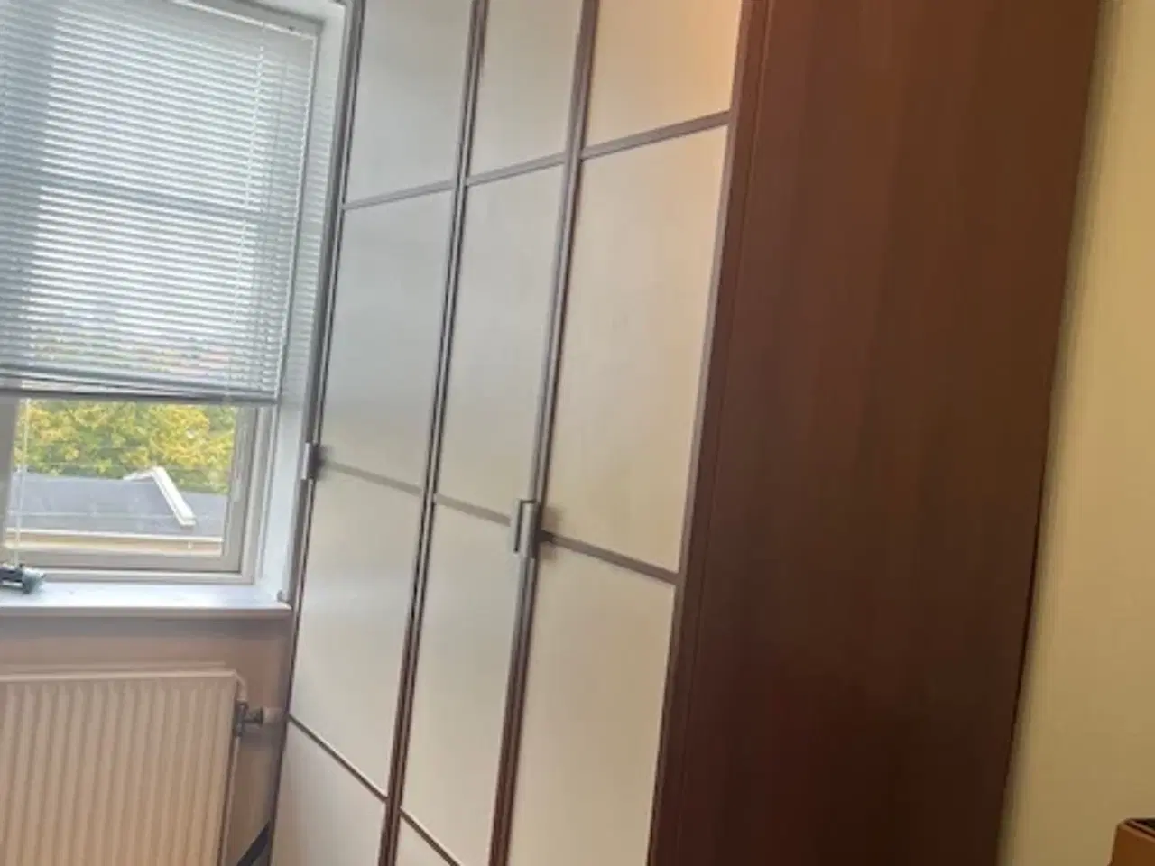 Billede 4 - Flot skab gives væk gratis