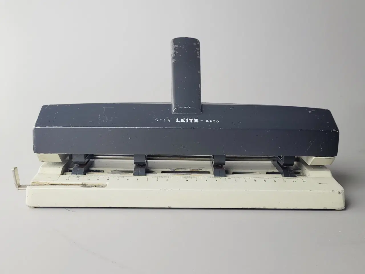 Billede 2 - ⭐️· Kraftig LEITZ 4-Huls Hulmaskine - 5114 Akto