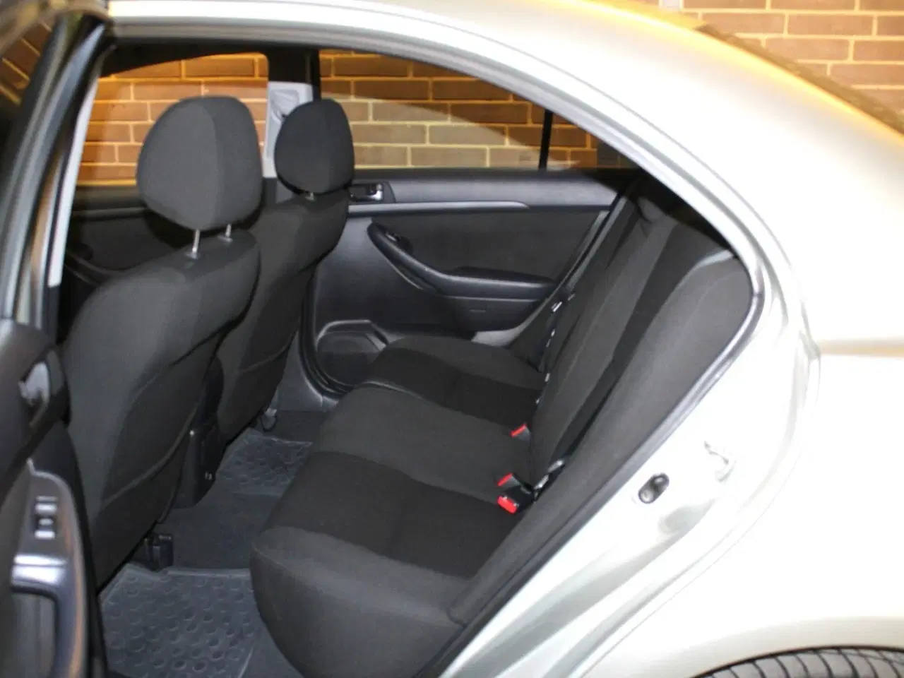 Billede 5 - Toyota Avensis 1,8 VVT-i Sol