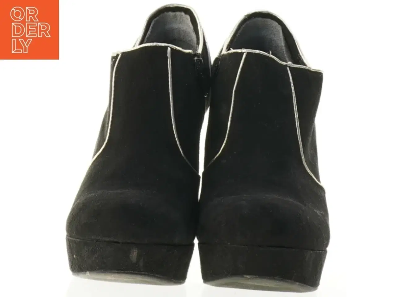 Billede 3 - Sorte ankelstøvler med høj hæl fra Catwalk (str. 41)