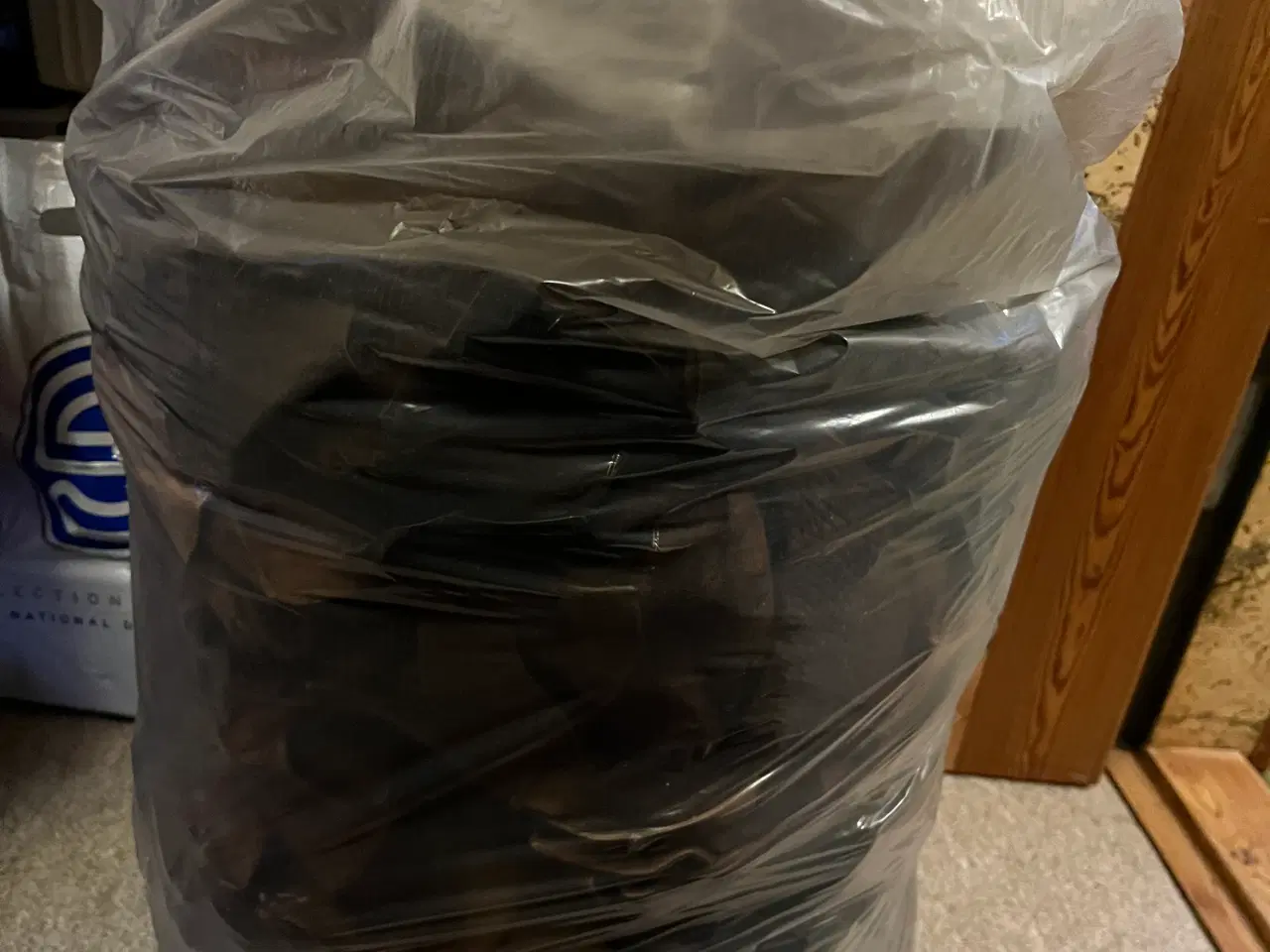 Billede 1 - Læder rester