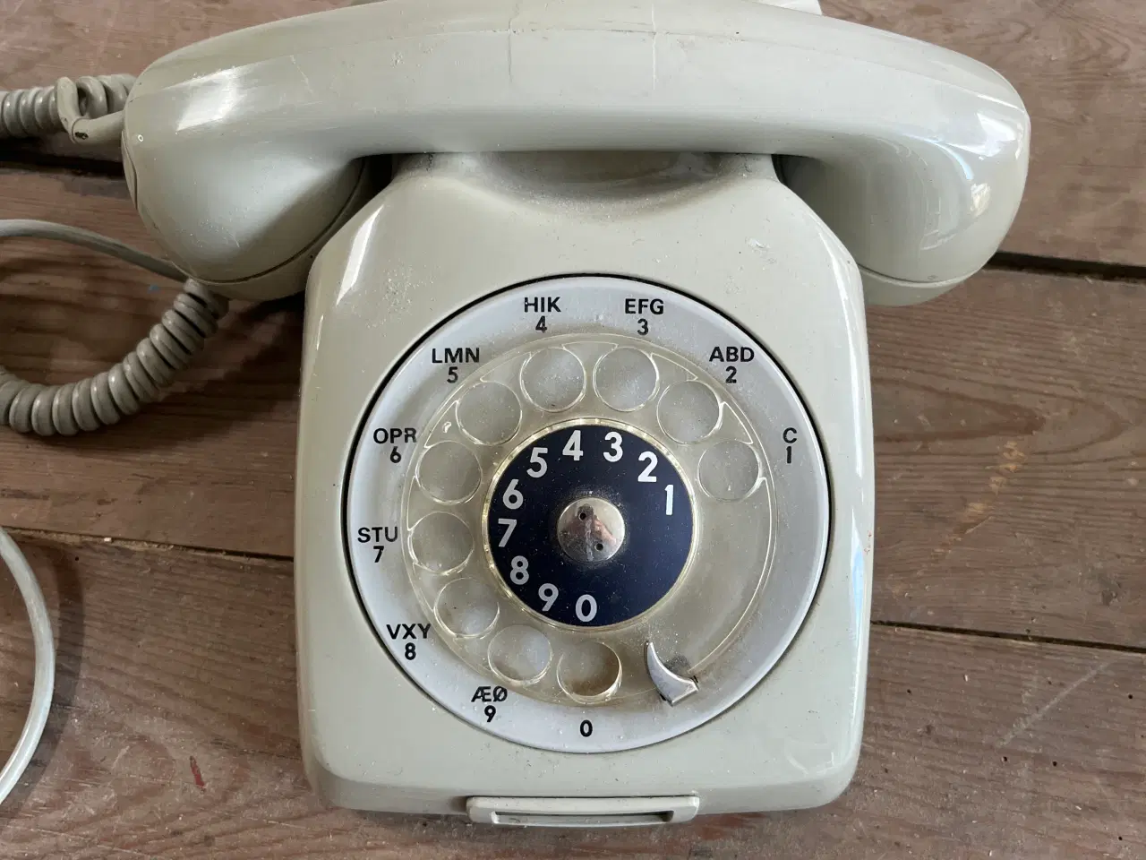 Billede 1 - Gammel telefon