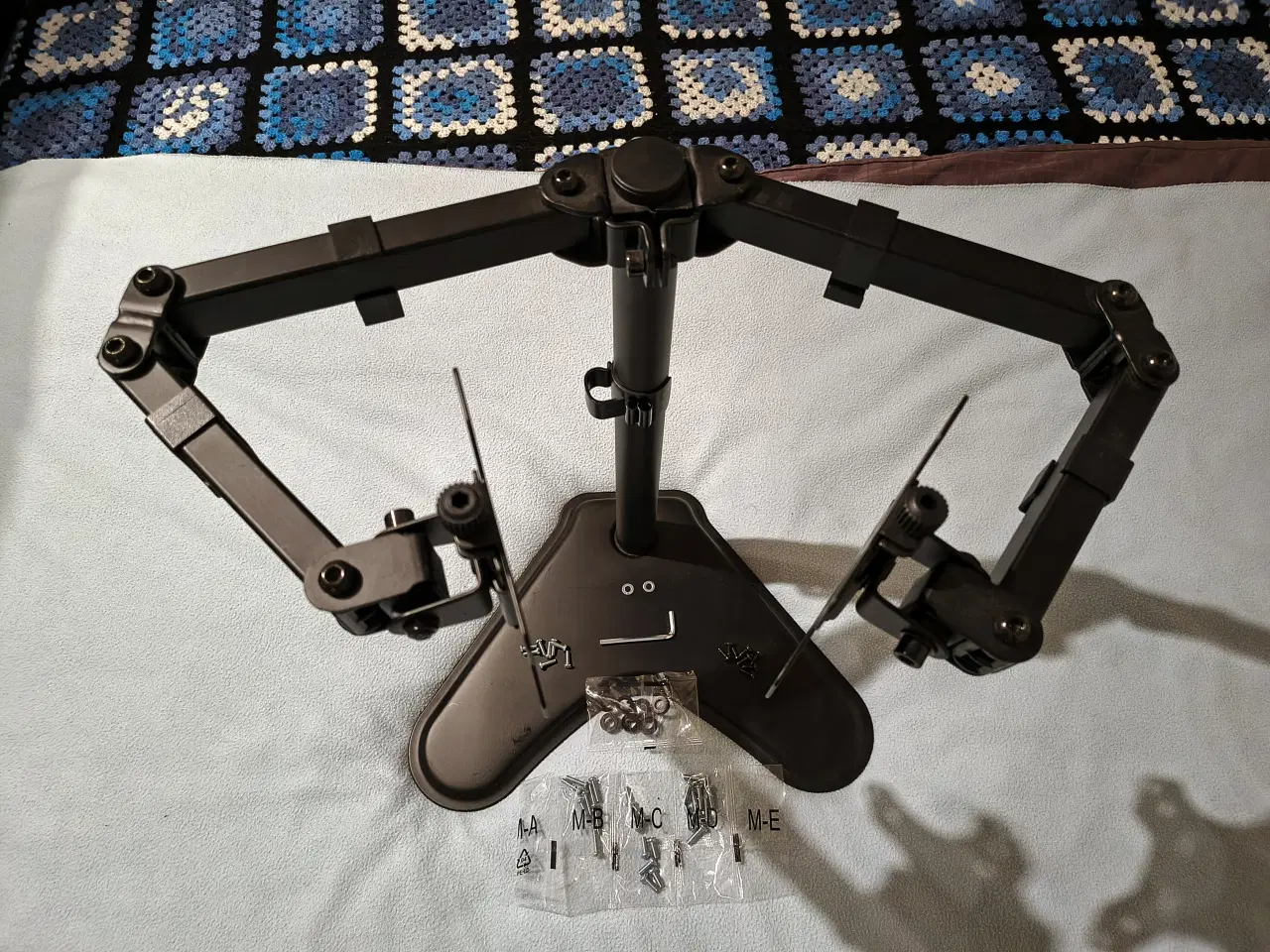 Billede 1 - Skærmholder til 2 skærme