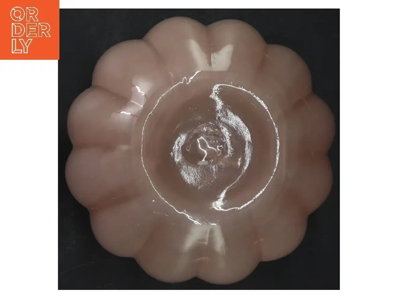 Billede 3 - Rosa glasvase med bølget kant (str. Ø 13 cm)