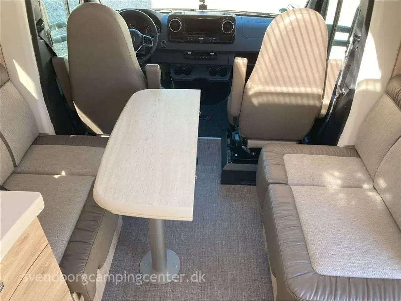 Billede 8 - 2023 - Eura Mobil Profilia   SE HER! Lige kommet ind.