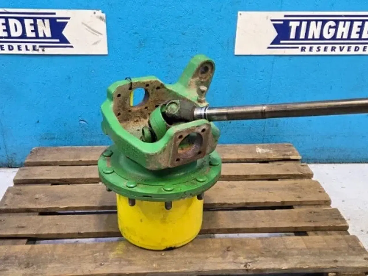 Billede 14 - John Deere 6215R Hjulnav R. L220172