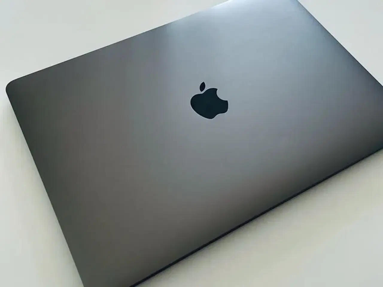 Billede 4 - MacBook Air fra 2019 sælges!