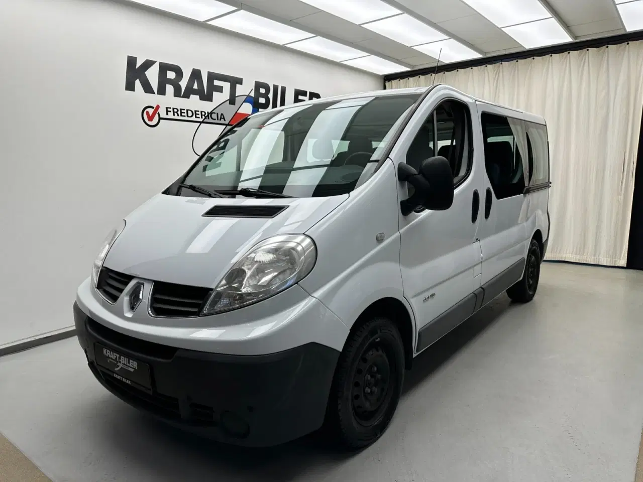 Billede 1 - Renault Trafic T29 2,0 dCi 115 L1H1 Kombi aut.