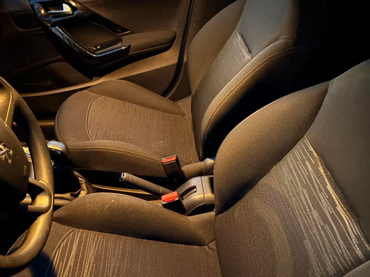 Billede 12 - Peugeot 208 5 dørs kun kørt 44.000 km