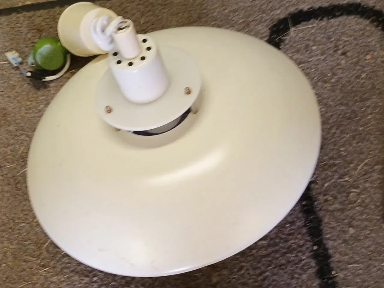 Billede 1 - pendellampe kan afhentes gratis