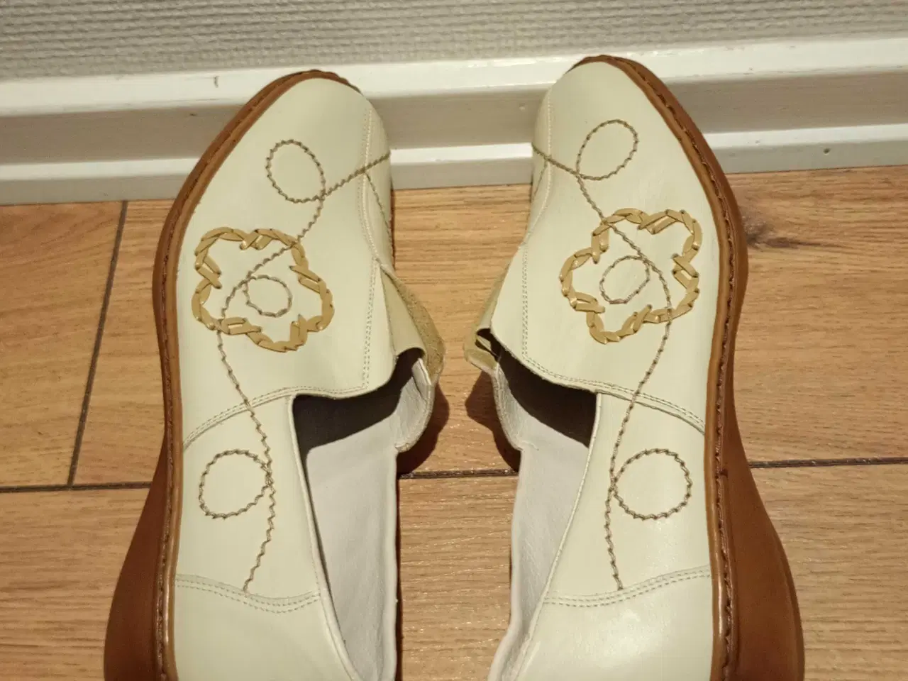 Billede 4 - Fine damesko med elastik, RIEKER, str. 42.