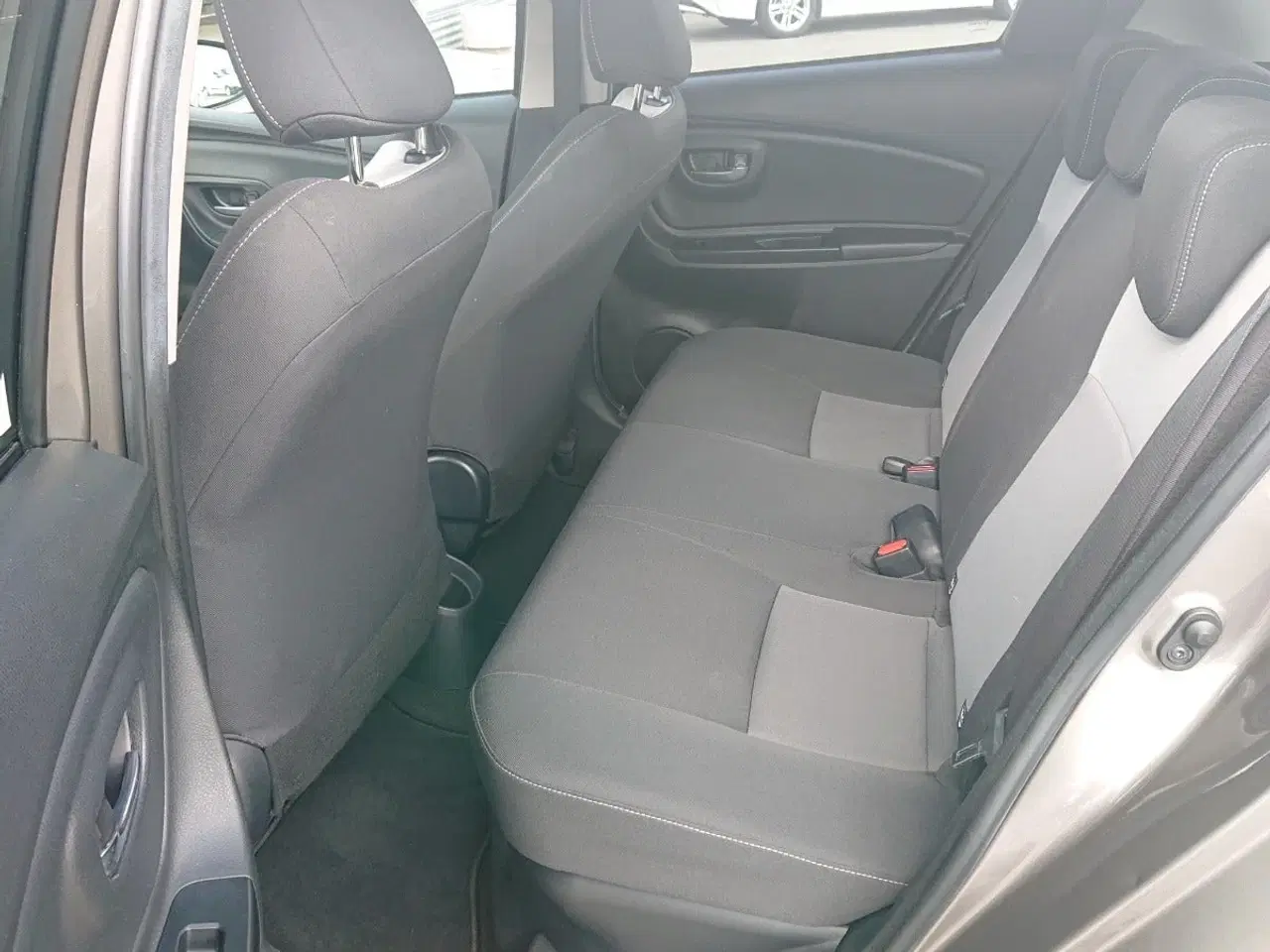 Billede 9 - Toyota Yaris 1,5 Hybrid H3 Limited Smart e-CVT