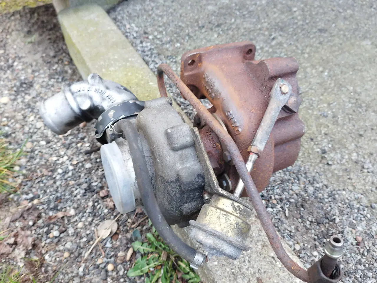 Billede 1 - Turbolader til en ældre Mercedes sprinter 