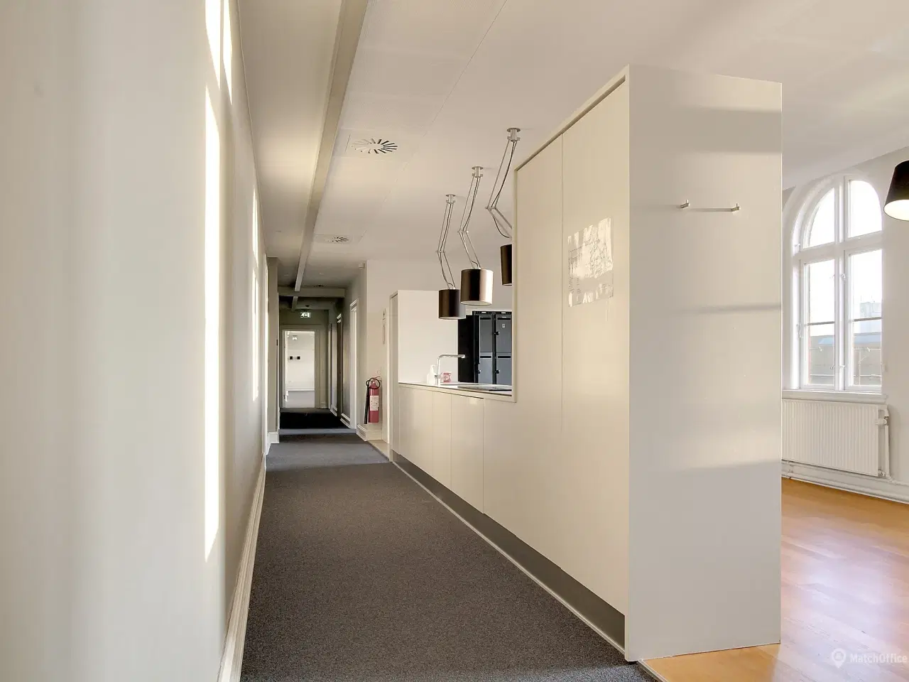 Billede 10 - Stort og præsentabelt kontorlejemål