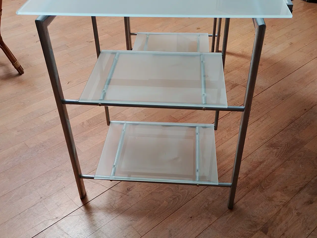 Billede 4 - Computer- / skrive-bord