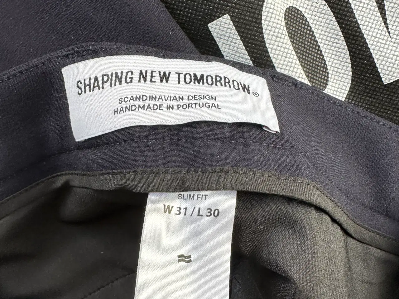 Billede 2 - Jakkesæt Shaping New Tommorow