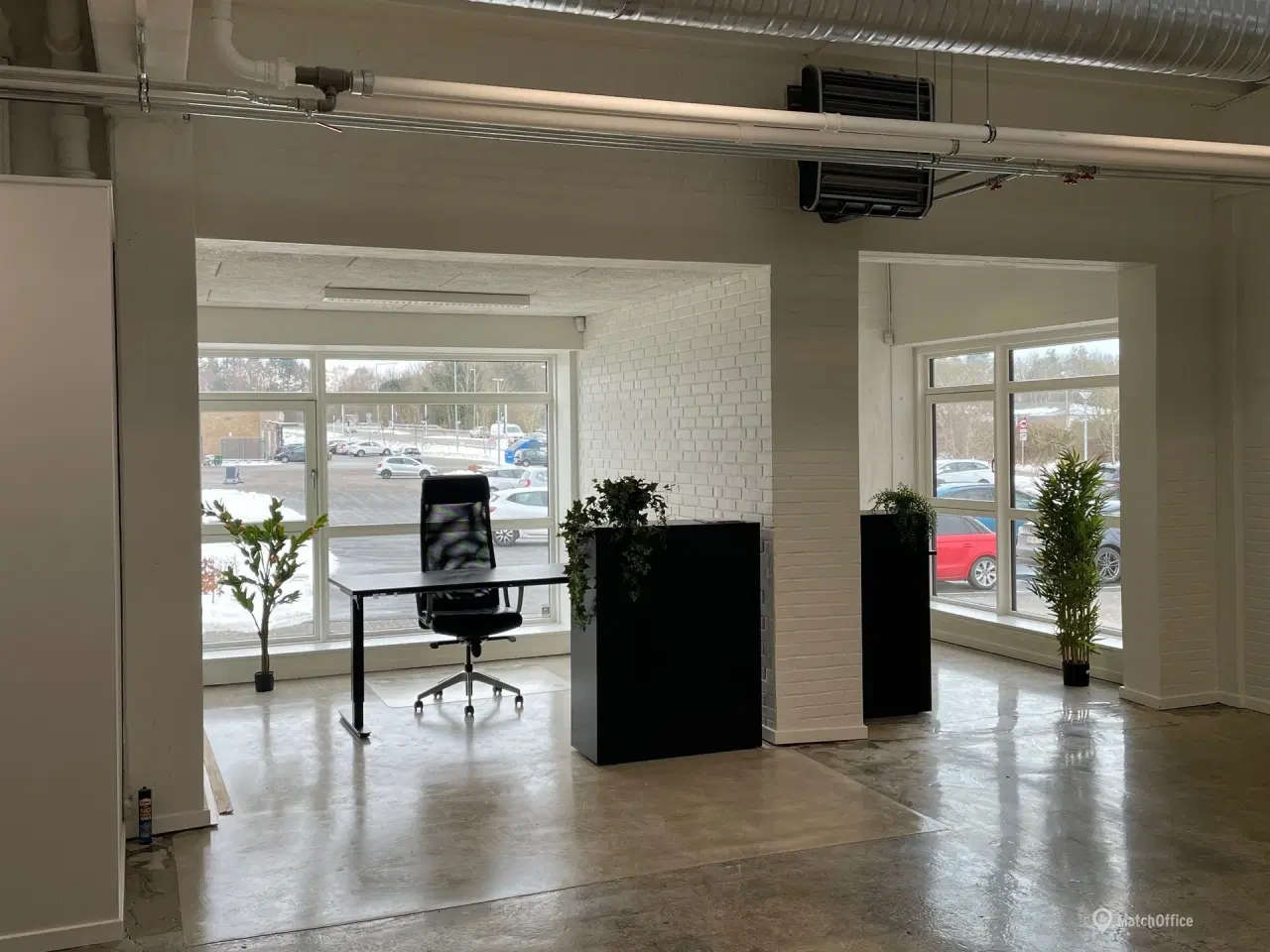 Billede 14 - Kontor i delvis åbent landskab. Fantastisk placering i bygningen.