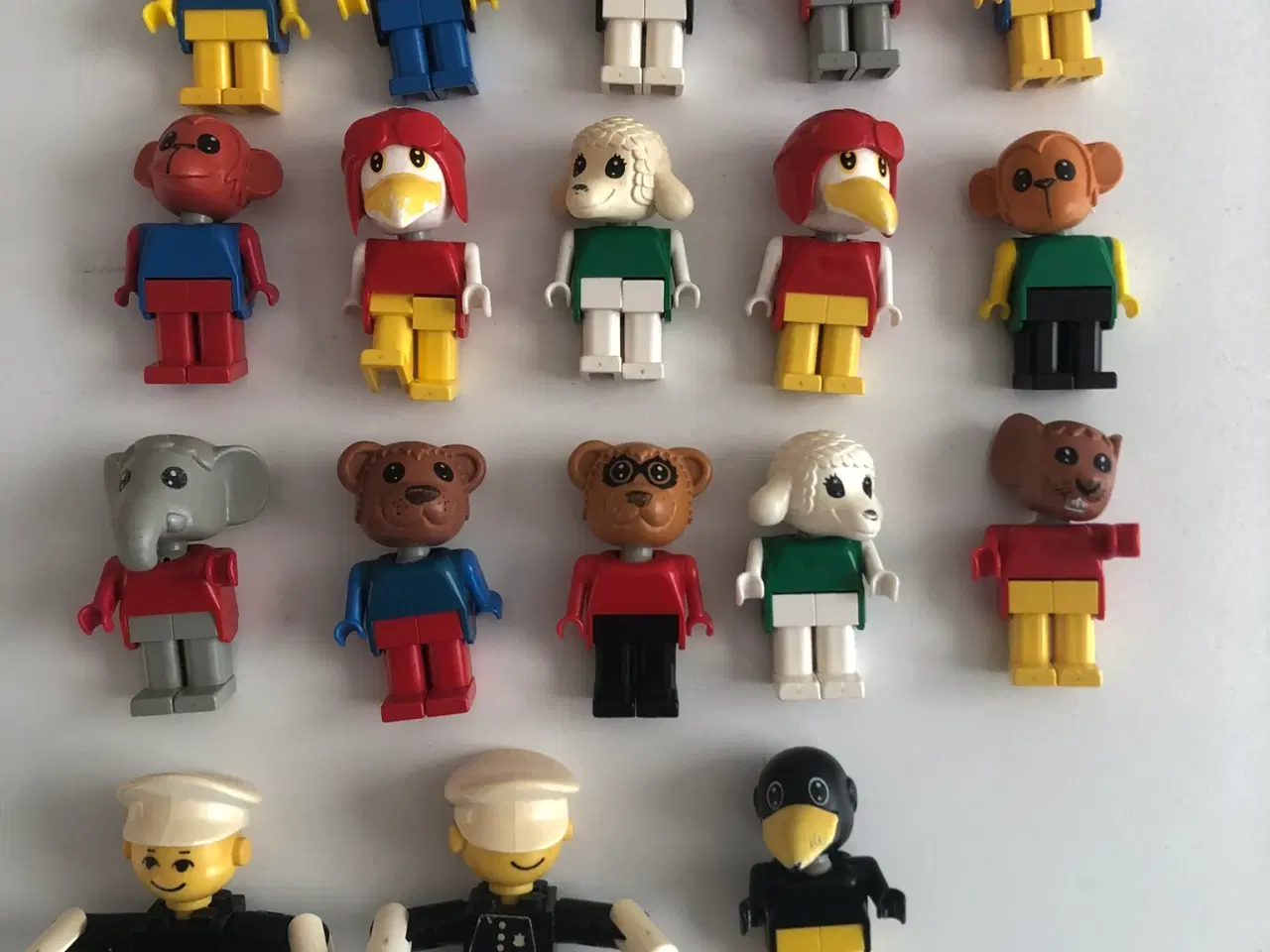 Billede 2 - LEGO 16 forskellige dyr politi flyvemaskine ladcyk