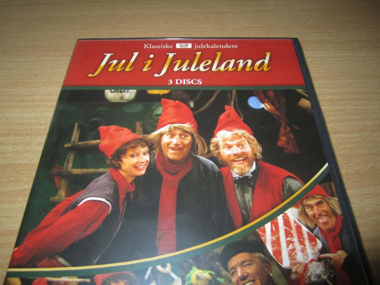 Billede 1 - Julekalender. JUL I JULELAND.