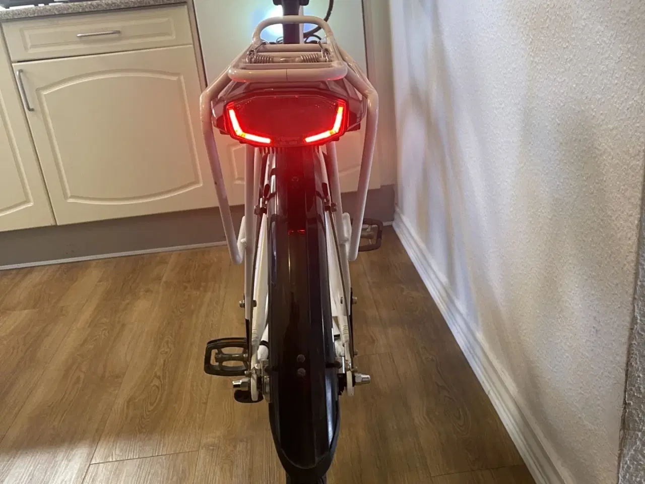 Billede 7 - flot SCO Premium E-Patron dame elcykel 7 gear. 