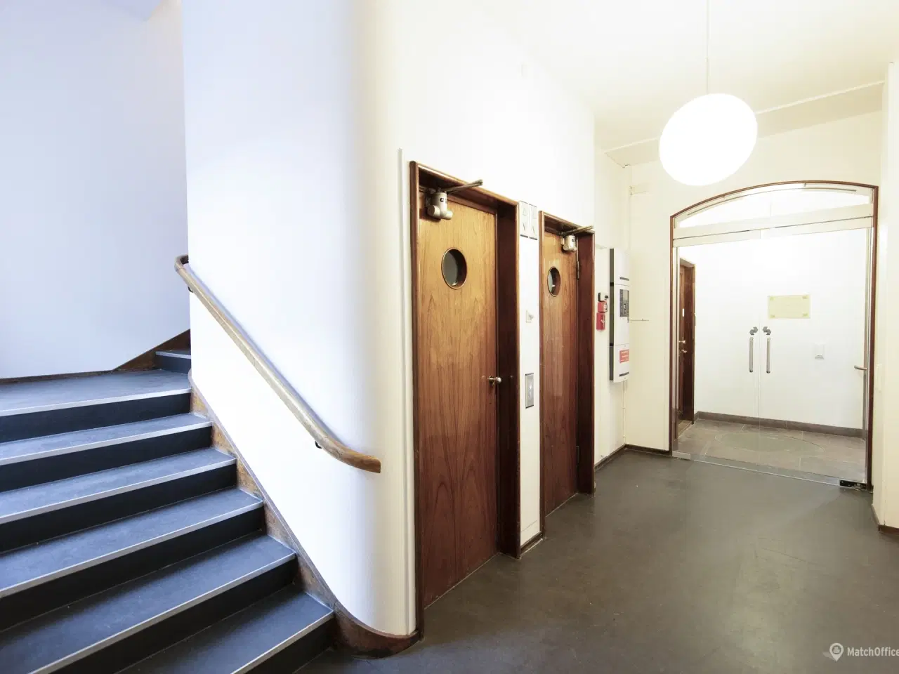 Billede 3 - Vis-a-vis søerne & City