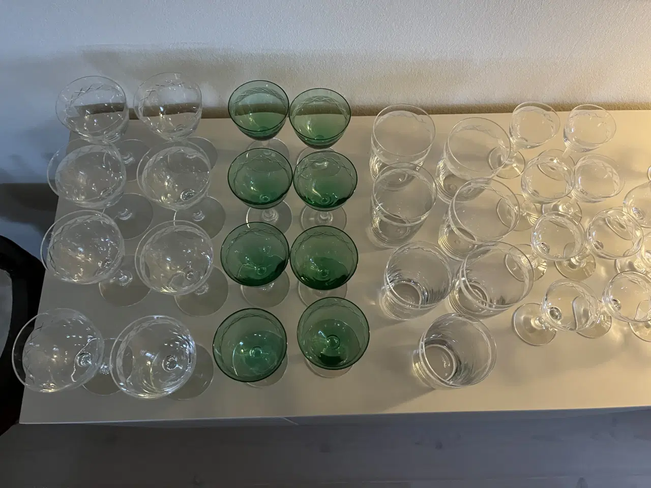 Billede 4 - Ejby glas fra Holmegaard 41stk