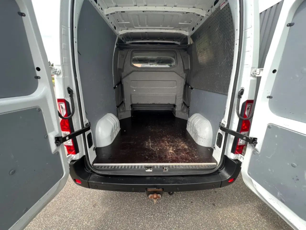 Billede 10 - Renault Master III T33 2,3 dCi 145 L2H2 Mandskabsvogn