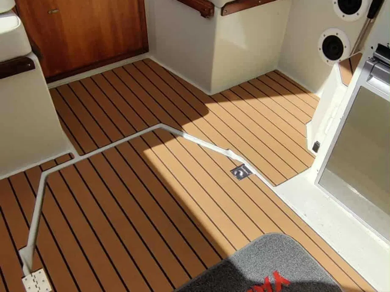 Billede 11 - Saga 27 med nyere Yanmar motor, mast, rig og sejl
