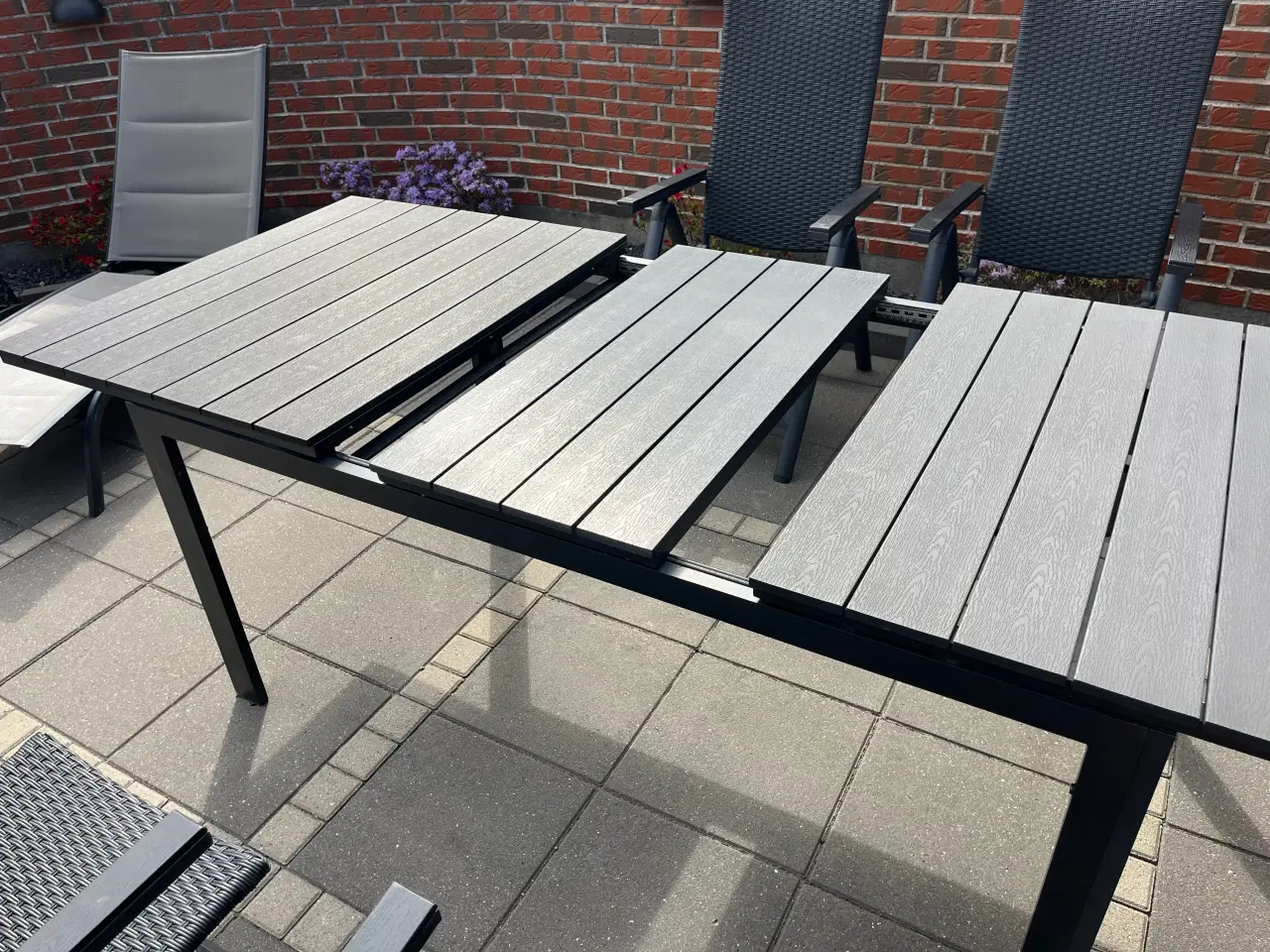 Billede 4 - Sort non wood havebord