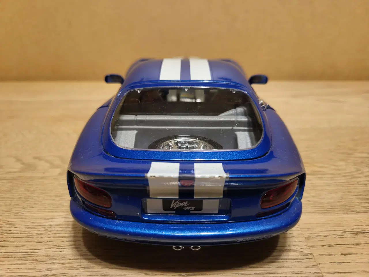 Billede 4 - Modelbil. Viper GTS Coupe Dodge. Skala 1/18.