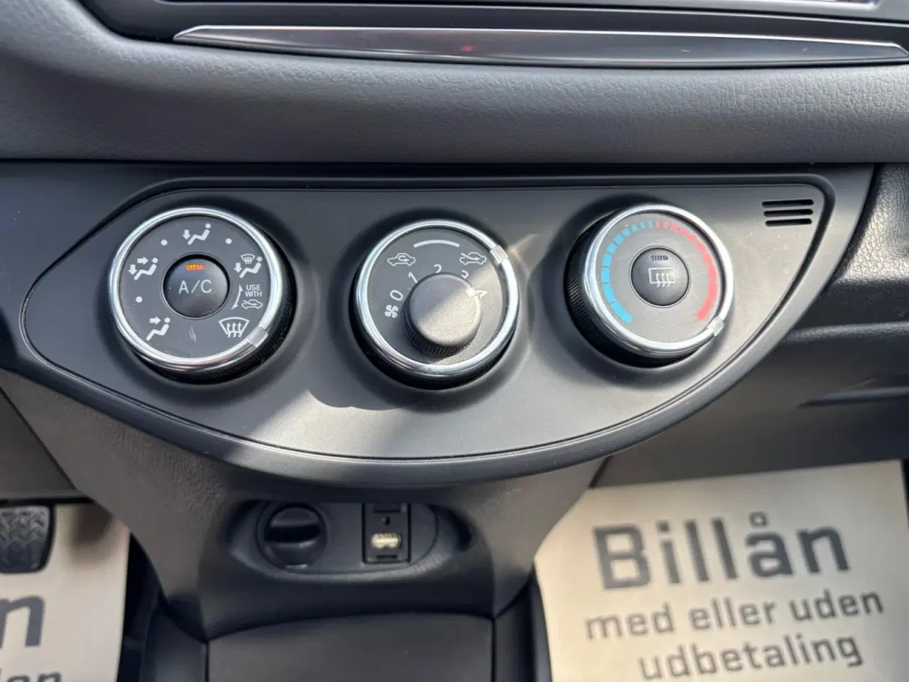 Billede 14 - Toyota Yaris 1,3 VVT-i T1