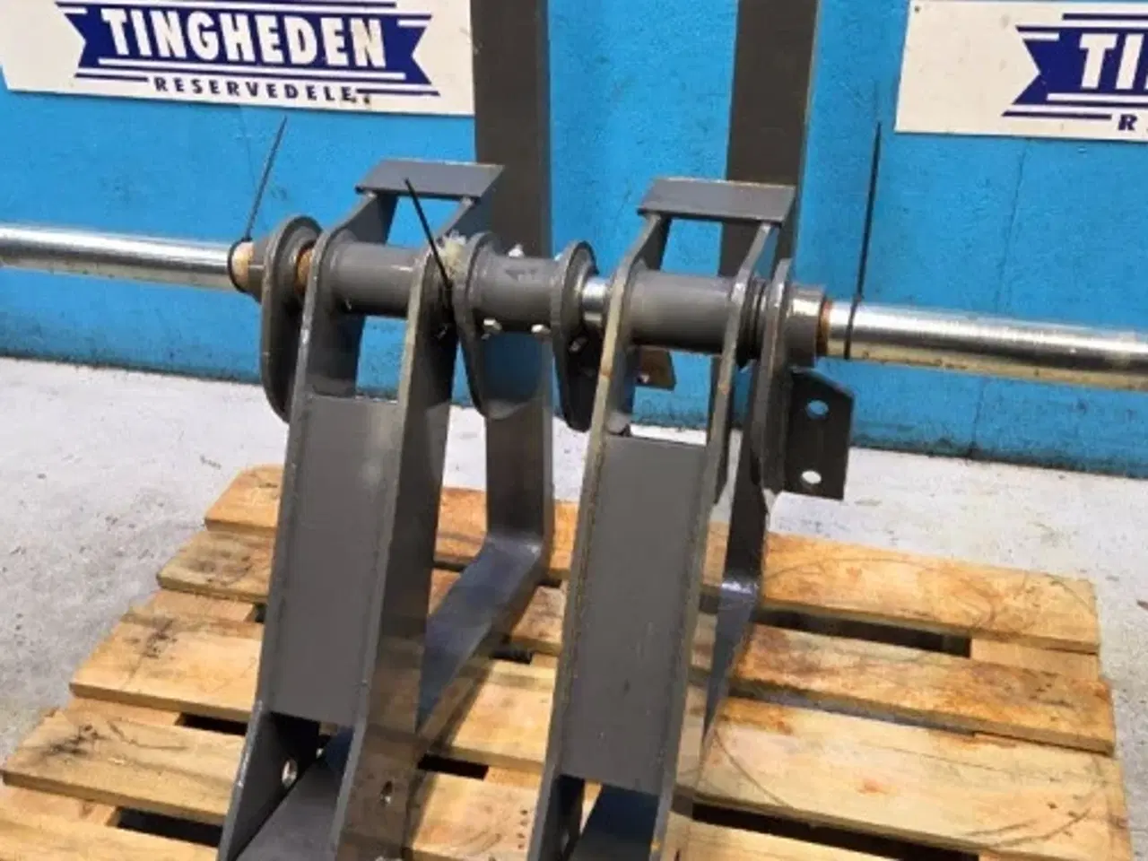 Billede 11 - New Holland B115C Pallegafler Kit 87310367