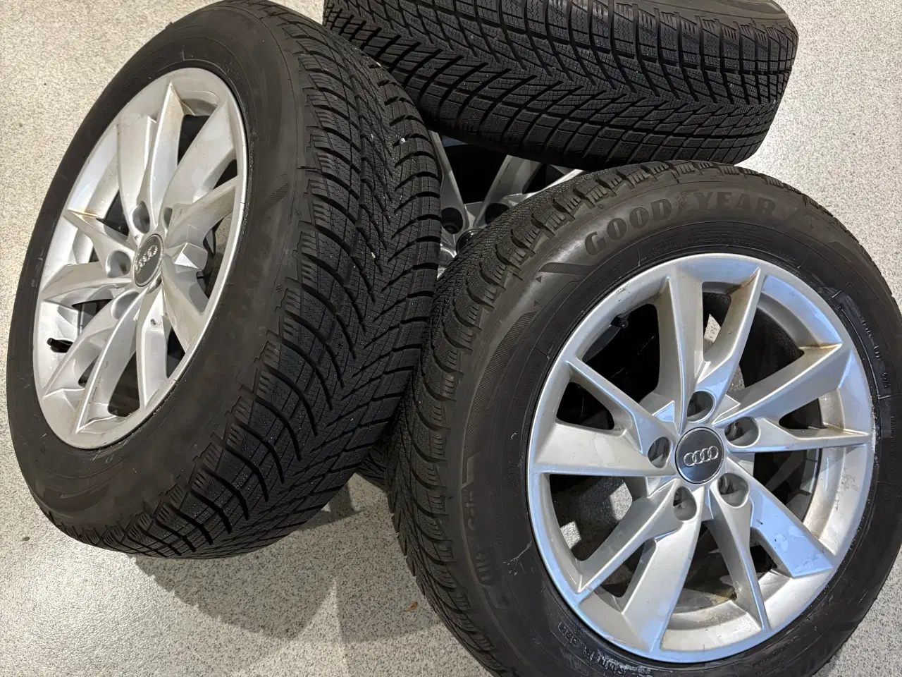 Billede 1 - Vinterhjul med GoodYear dæk