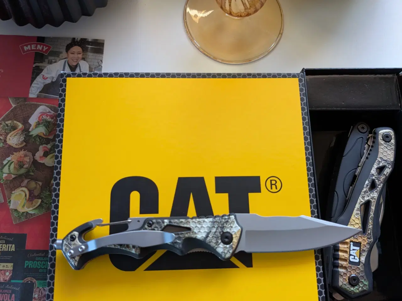 Billede 2 - CAT Gavesæt med 7 i en Multitool og Foldekniv