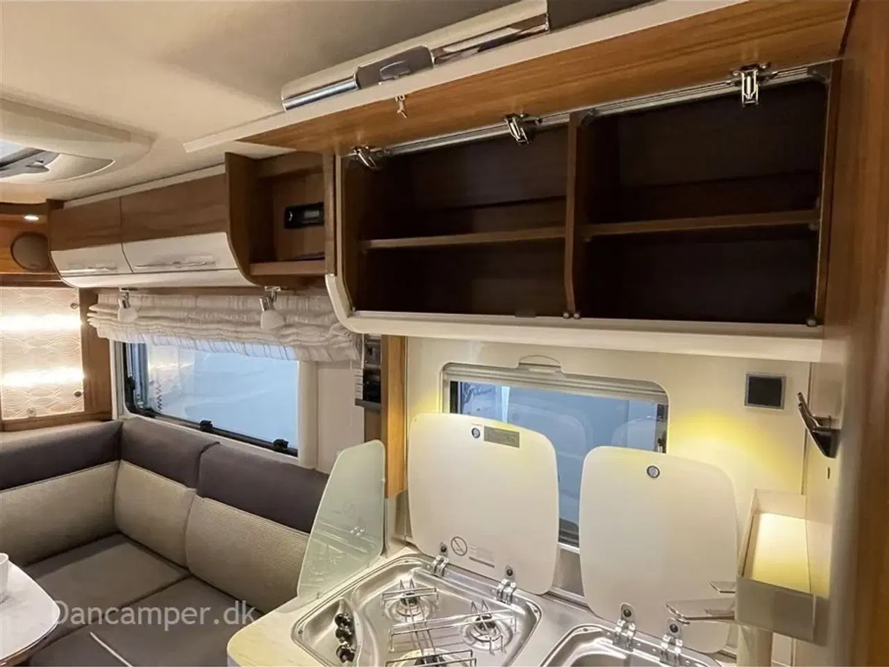 Billede 30 - 2018 - Hymer B 534 Hymermobil   MESSEPRIS kr. 824.900,- SPAR kr. 25.000,- Unik Hymermobil med stor siddegruppe i bag og masser af udstyr. 3500 kg og køres på lille kørekort