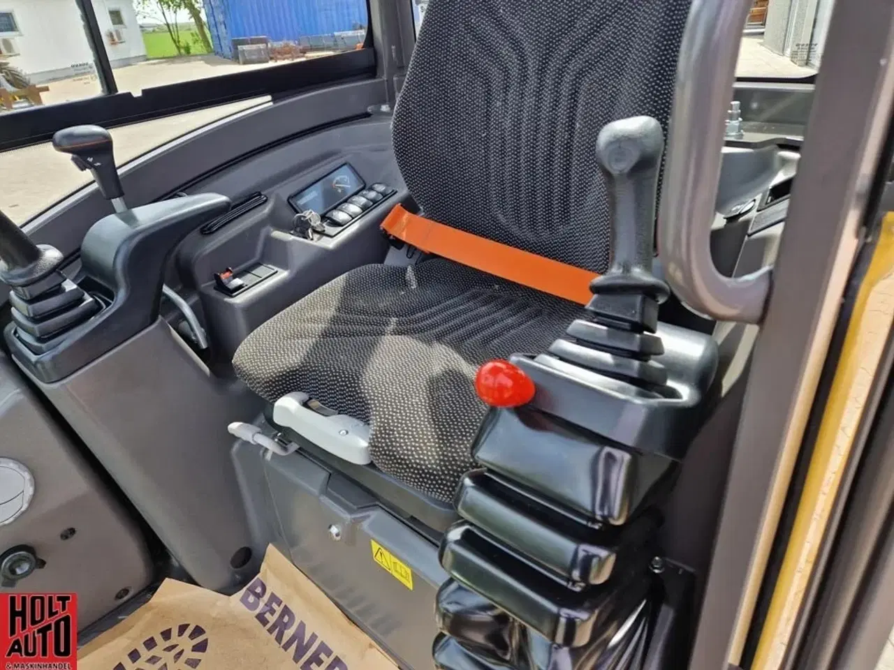 Billede 7 - Volvo EC18E m. Compact tilt