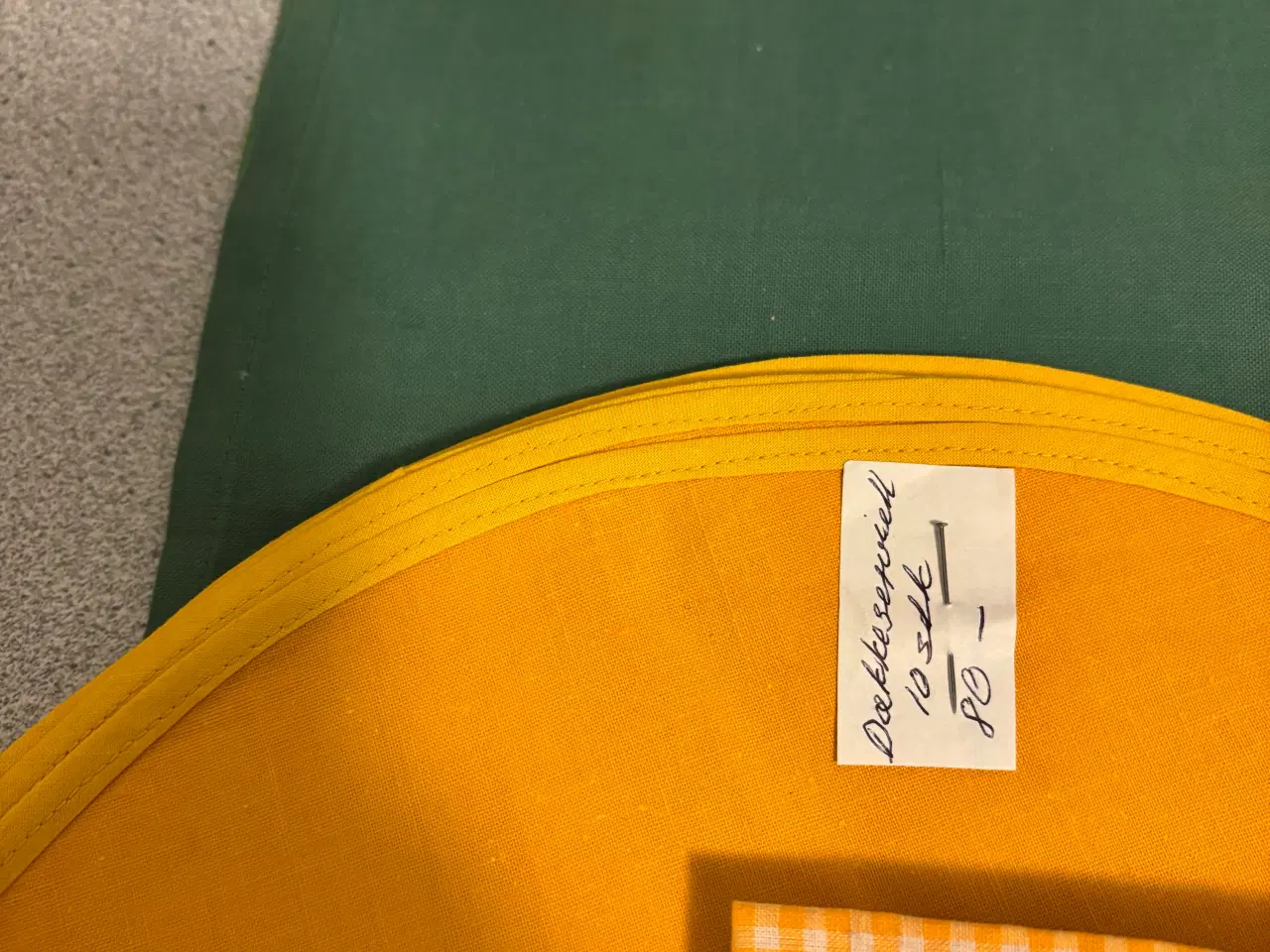 Billede 2 - Servietter , forskell str