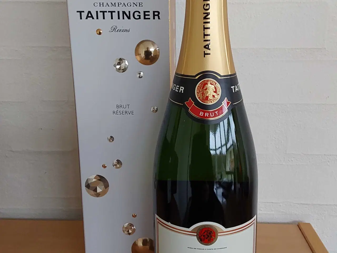 Billede 3 - Champagne Taittinger forskellige